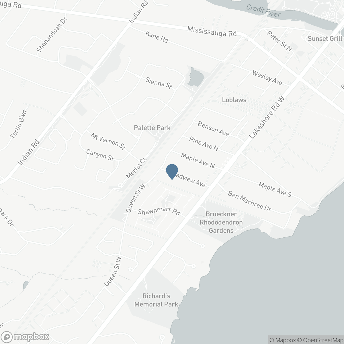 39 BROADVIEW AVENUE, Mississauga, Ontario L5H 2S8